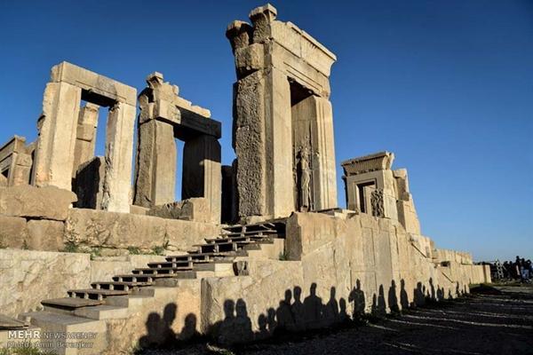 تخت جمشید میزبان مرمت گران بدون مرز ایتالیا تخت جمشید میزبان مرمت گران بدون مرز ایتالیا