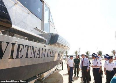 آمریکا 6 قایق گشت ساحلی به ویتنام داد