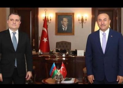 گفت وگوی وزرای خارجه ترکیه و جمهوری آذربایجان درباره قزاقستان