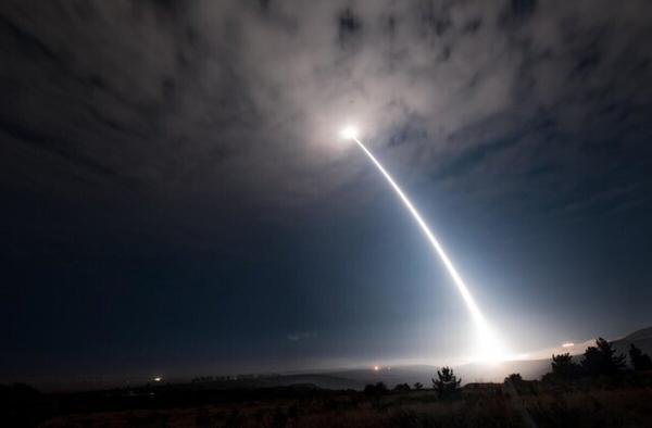آمریکا یک موشک بالستیک قاره پیما را آزمایش کرد