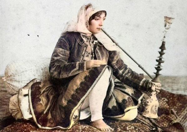 زیبایی زنان دوره قاجار به روایت تصویر و بر خلاف آن چه تا به حال دیده اید
